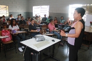 Adolescentes passam por treinamento no Probem