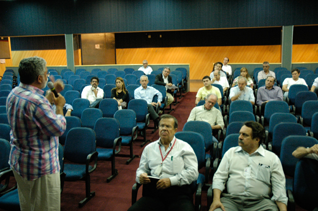 Encontro discute revitalização no centro da cidade