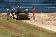 Prefeito visita obras no estádio Uberabão