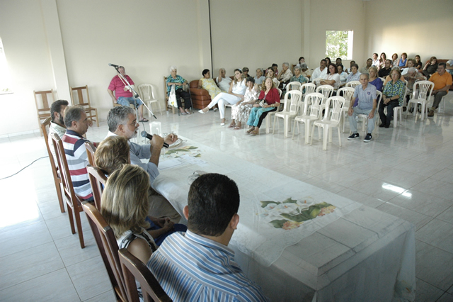 Inauguração do Centro de Convivência do Idoso no Asilo Santo Antônio.