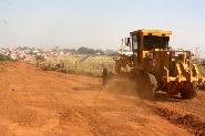 Começam as obras de ampliação da avenida Claricinda Rezende